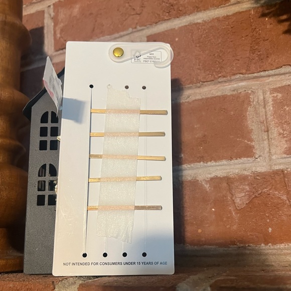 piper - k | Easter Themed Barrettes - Picture 4 of 4